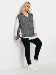 Yours Curve Black Tabbard Vest With Side Splits - Image 4 of 5