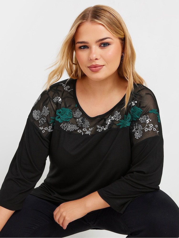 Top adornado de Yours Curve - Imagen 1 de 5 Top adornado de Yours Curve - Imagen 1 de 5