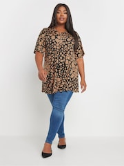 Yours Curve Brown Spot Print Blouses - Image 2 of 5