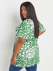Yours Curve Green Spot Print Swing Top - Image 3 of 5