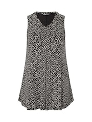 Yours Curve Black Swing Vest Top - Image 6 of 6