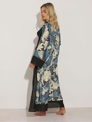 Yours Curve Black Leaf Print Woven Cardigan - Image 3 of 5