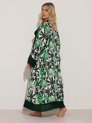 Yours Curve Black Leaf Print Woven Cardigan - Image 2 of 5