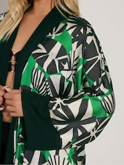 Yours Curve Black Leaf Print Woven Cardigan - Image 4 of 5