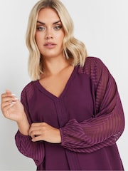Morado - Blusa con mangas de efecto devoré de Yours Curve - Imagen 4 de 5
