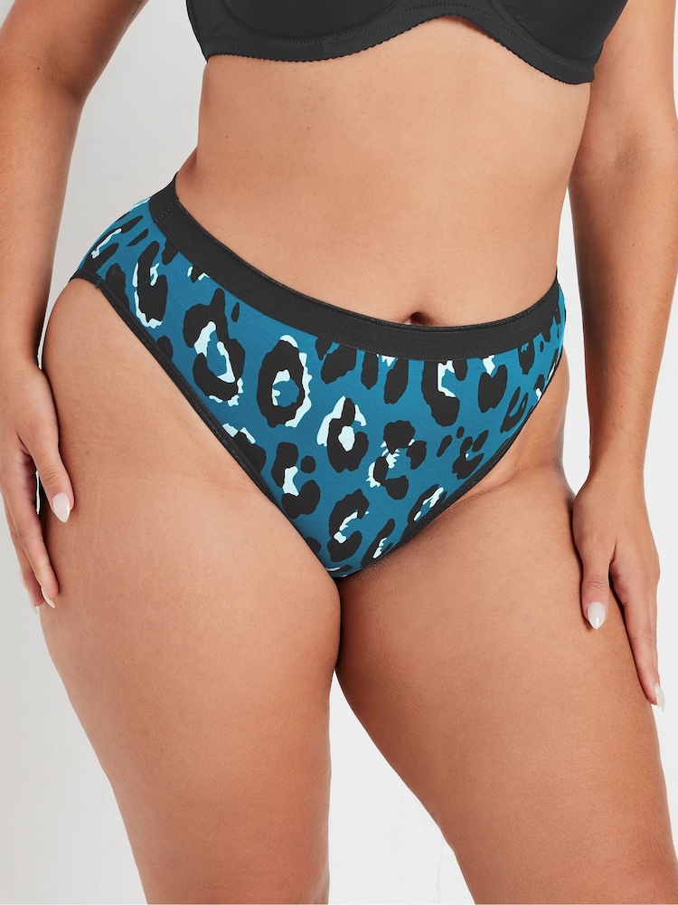 Yours Curve Slips aus Stretchmaterial mit hohen Beinausschnitten im 5er-Pack - Bild 2 von 8 Yours Curve Slips aus Stretchmaterial mit hohen Beinausschnitten im 5er-Pack - Bild 2 von 8