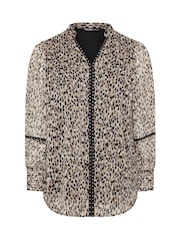 Yours Curve Natural Studded Tape Chiffon Blouse - Image 5 of 5