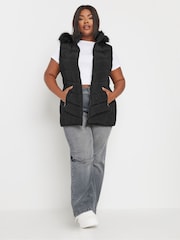 Yours Curve Black Short Faux Fur Trim Padded Gilet - Image 2 of 6