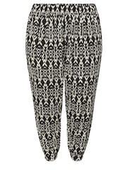 Yours Curve Black Paisley Textured Cropped Harem Trousers - Image 5 of 5