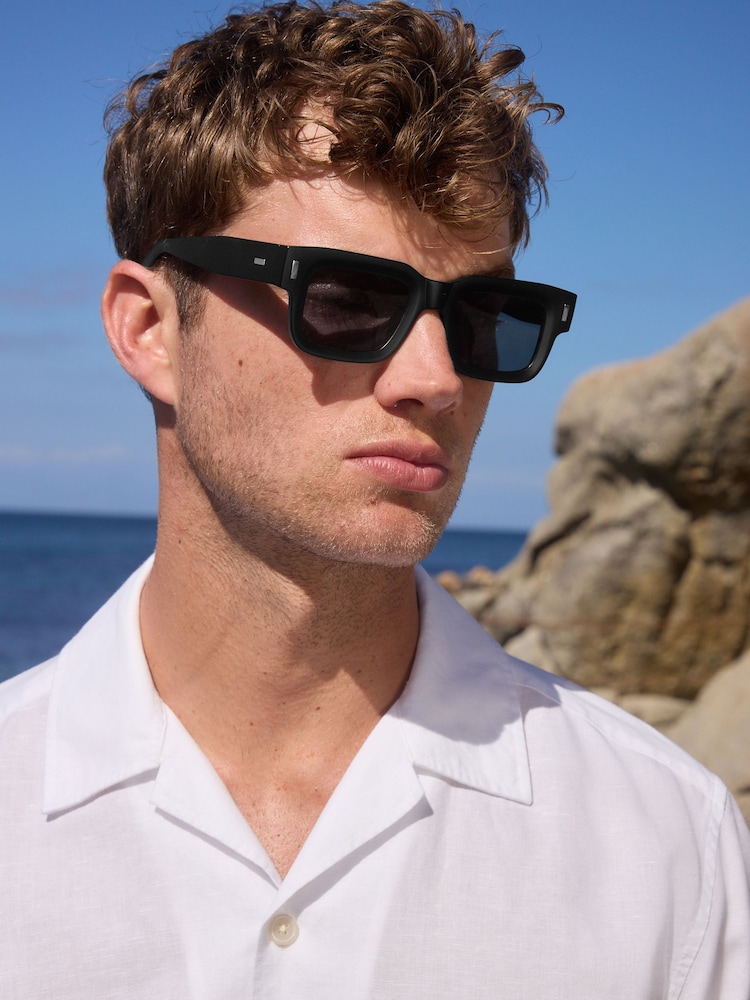 Black Rectangular Chunky Frame Sunglasses - Image 1 of 1 Black Rectangular Chunky Frame Sunglasses - Image 1 of 1