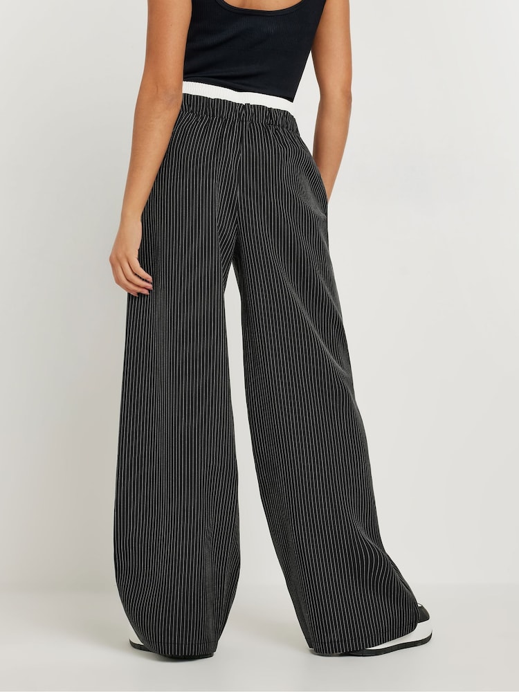 PixieGirl Petite Dark Black Pinstripe Wide Leg Trousers - Image 3 of 4