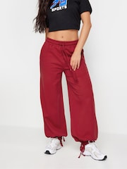 Vermelho - Calça jogger PixieGirl Petite Cuff Detail de perna larga 100% algodão - Imagem 10 de 11
