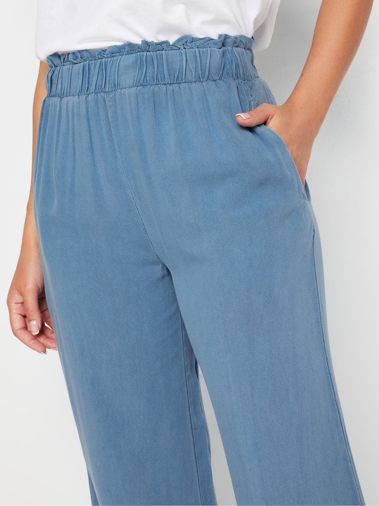 PixieGirl Petite Blue Acid Wash Wide Leg 100% Cotton Trousers - Image 4 of 5