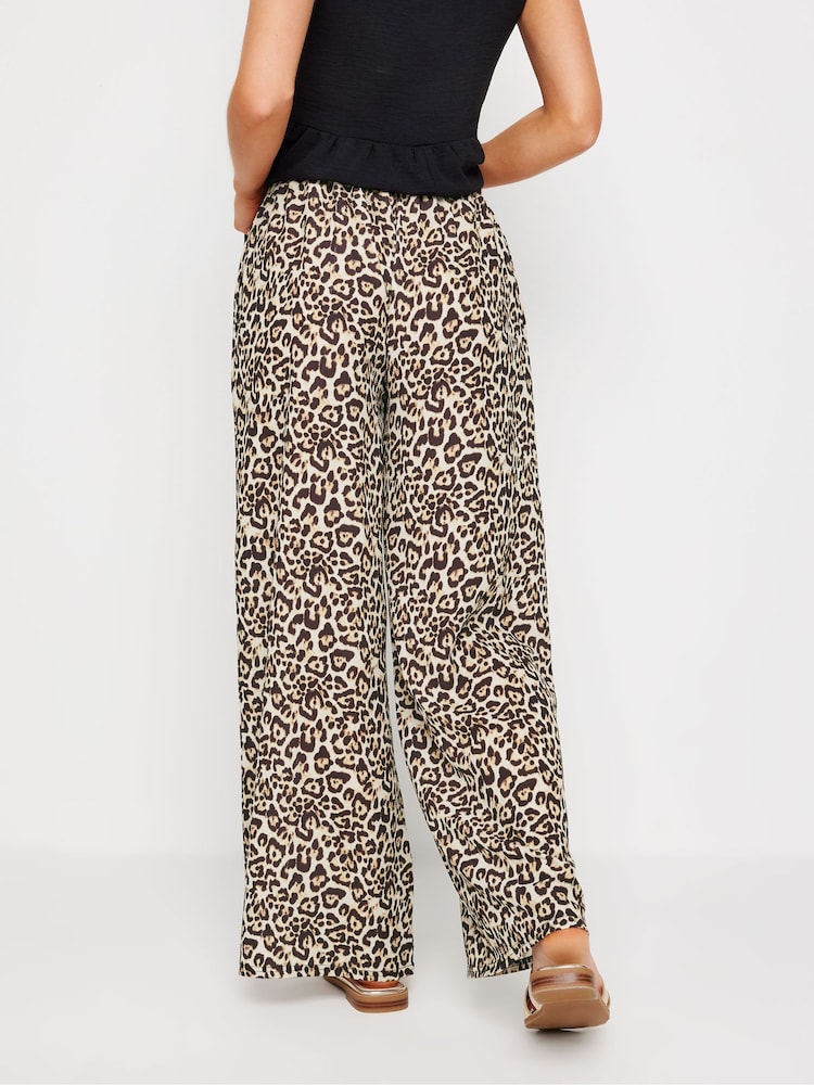 PixieGirl Petite Brown Wide Leg Trousers - Image 3 of 5