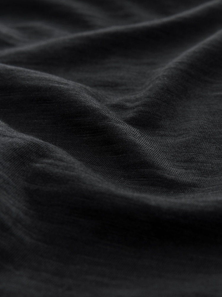 Black Bubble Hem 100% Cotton T-Shirt With Short Sleeves - Image 2 of 3