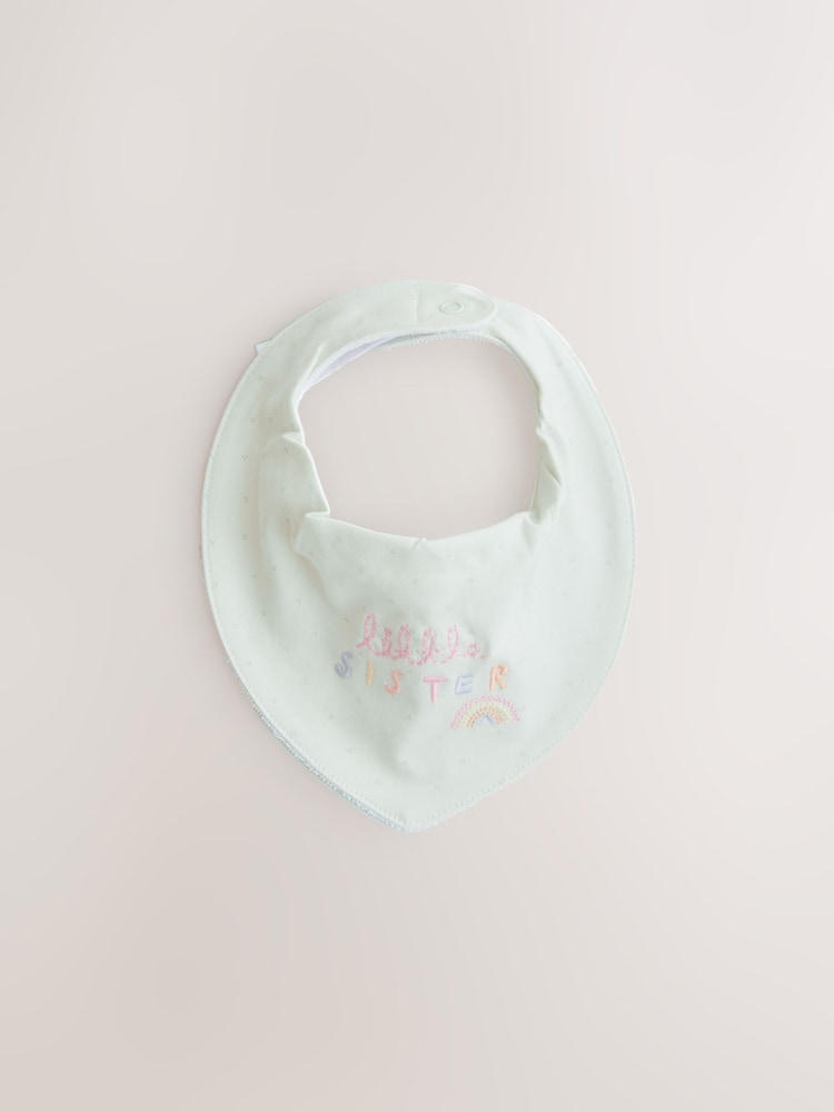 Salbeigrün, Schwester - Family Lätzchen für Babys im 2er-Pack - Bild 2 von 5 Salbeigrün, Schwester - Family Lätzchen für Babys im 2er-Pack - Bild 2 von 5