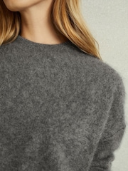 Reiss Charcoal Misha 100% Brushed Cashmere Crew Neck Jumper - Image 3 of 5
