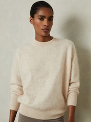 Reiss Neutral Misha 100% Brushed Cashmere Crew Neck Jumper - Image 3 of 6