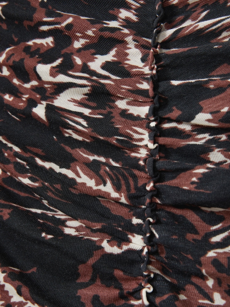 Reiss Black Carolina Jersey Ruched Abstract-Print Midi Dress - Image 6 of 6