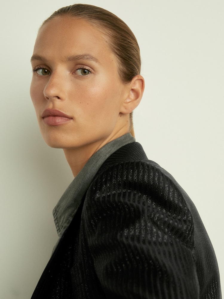 Reiss Minnie Single-Breasted Lamé-Stripe Tuxedo Jacket - Image 4 of 8