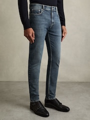 Выбеленный индиго-серый Cast - Reiss Bleaker Skinny-Fit Jeans - Изображение 3 из 6