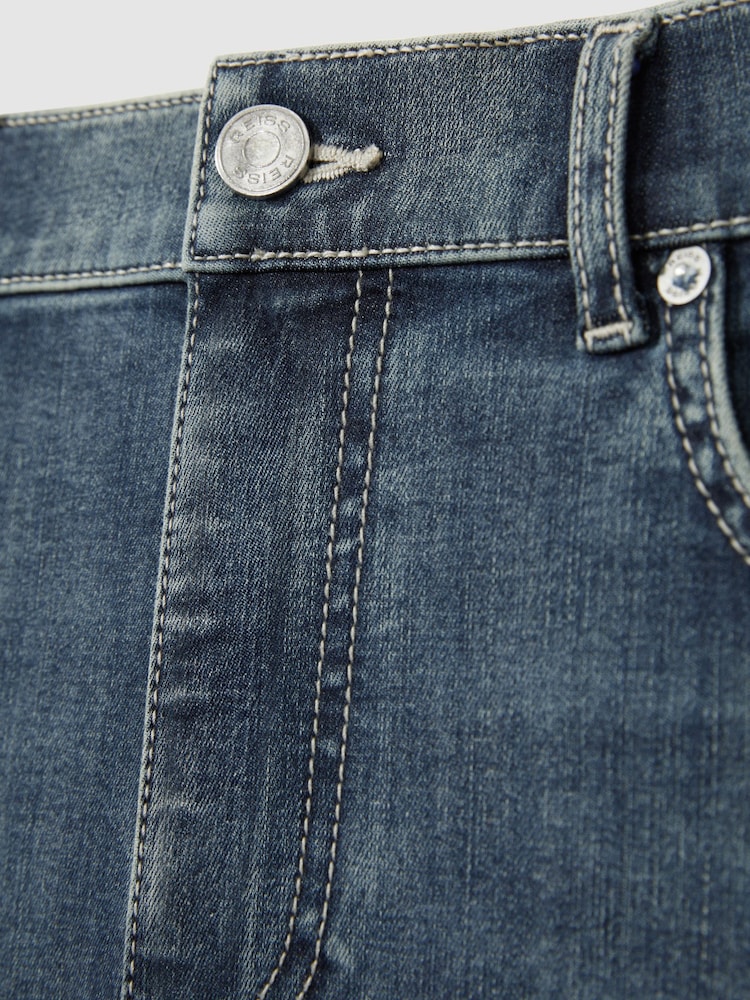 Выбеленный индиго-серый Cast - Reiss Bleaker Skinny-Fit Jeans - Изображение 6 из 6 Выбеленный индиго-серый Cast - Reiss Bleaker Skinny-Fit Jeans - Изображение 6 из 6