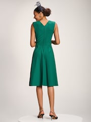 Jolie Moi Green Plain Sleeveless Midi Dress - Image 3 of 6
