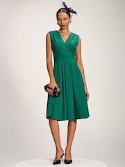 Jolie Moi Green Plain Sleeveless Midi Dress - Image 4 of 6