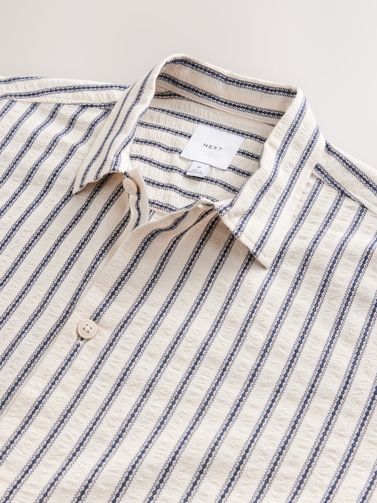 Negro/Blanco - Camisa de algodón texturizado 100 % y manga corta con diseño a rayas - Imagen 8 de 8 Negro/Blanco - Camisa de algodón texturizado 100 % y manga corta con diseño a rayas - Imagen 8 de 8