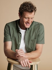 Charles Tyrwhitt Green Slim Fit Non-Iron Spot Print 100% Cotton Shirt - Image 3 of 7