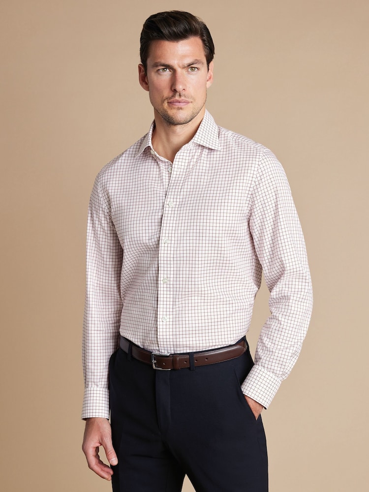 قميص تلبيس رشيق بنمط مربعات كبيرة من القطن المصري من Charles Tyrwhitt - صورة 1 من 6 قميص تلبيس رشيق بنمط مربعات كبيرة من القطن المصري من Charles Tyrwhitt - صورة 1 من 6