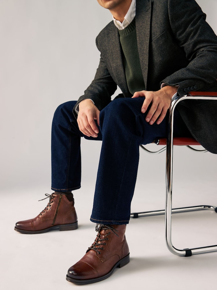 Tan Brown Toecap Leather Boots - Image 2 of 6