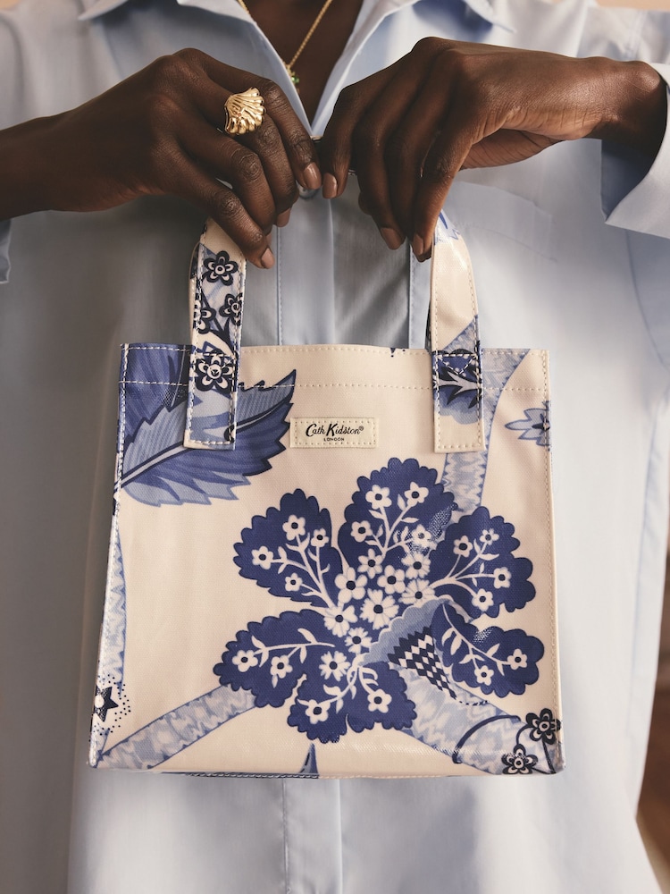 Cath Kidston Blue/White Day Dream Floral Small Book Bag - Image 4 of 4