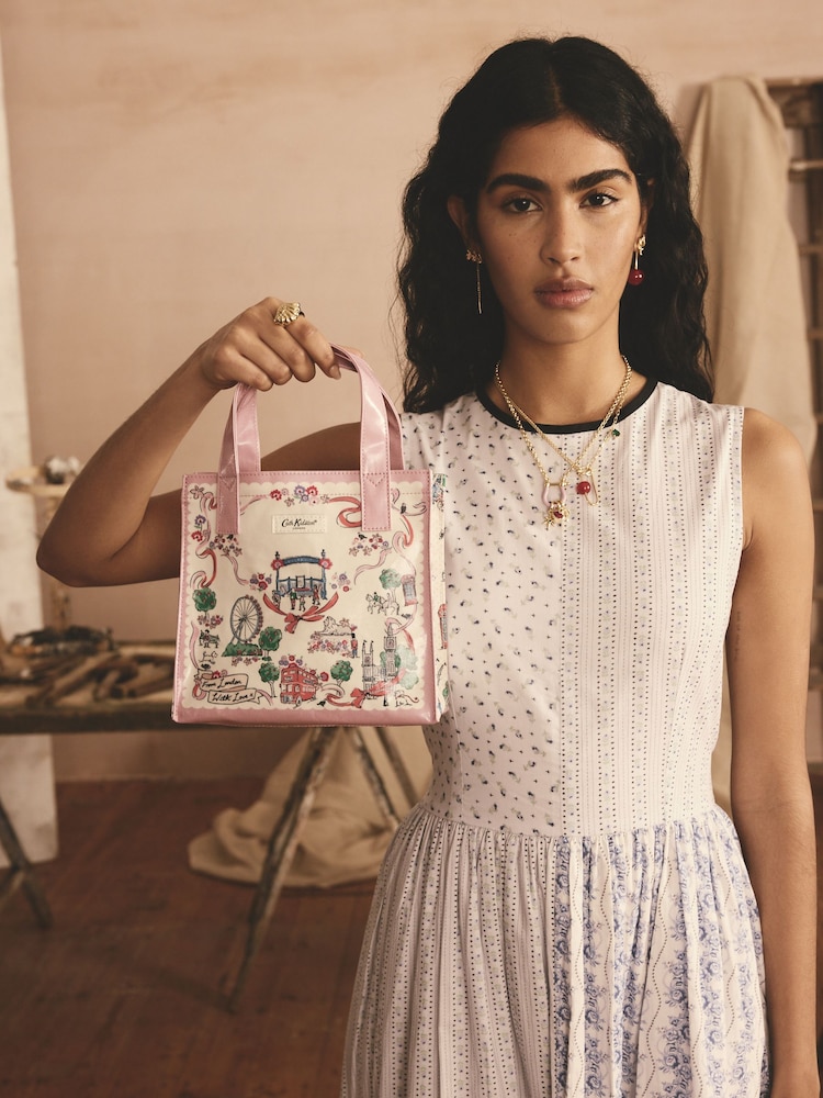 Cath Kidston Ecru Lovely London Small Book Bag - Image 4 of 8