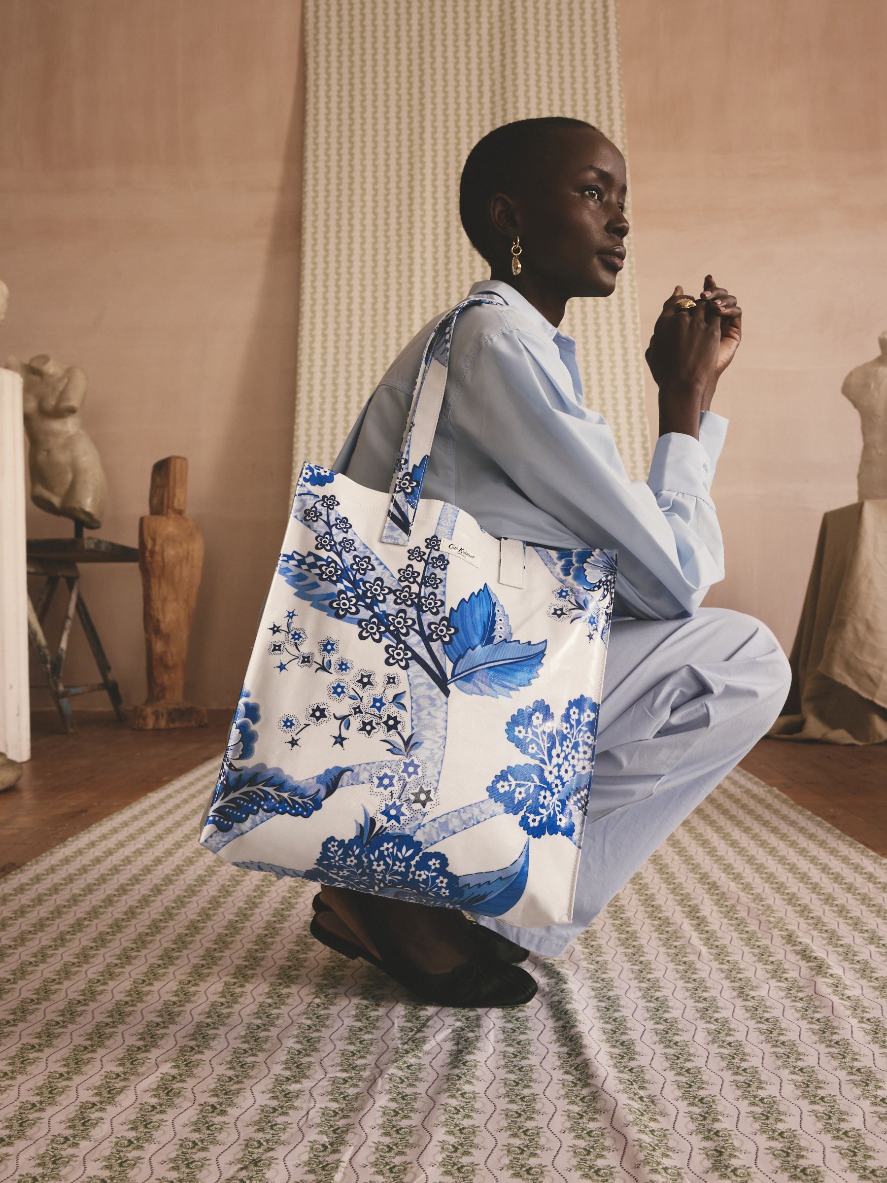 Next：日本 Cath Kidston ラージ コーティング ブックバッグ from Next