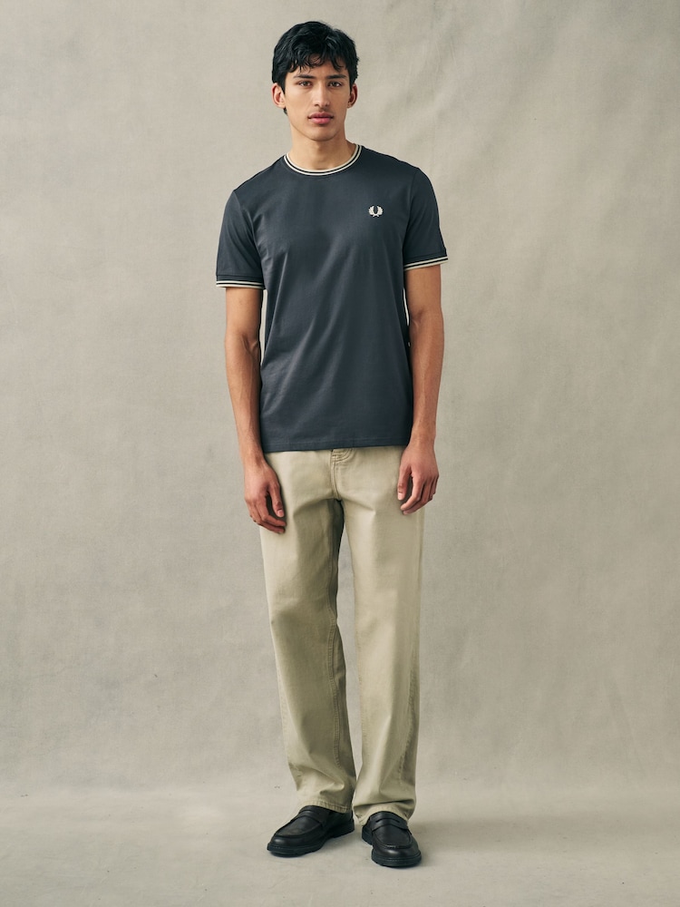 Fred Perry Twin Tipped Logo T-Shirt - Image 2 of 5
