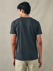 Fred Perry Twin Tipped Logo T-Shirt - Image 3 of 5