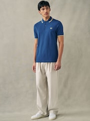 Kobaltblauw - Fred Perry polo met tweekleurig gestreept randje - Image 2 of 7