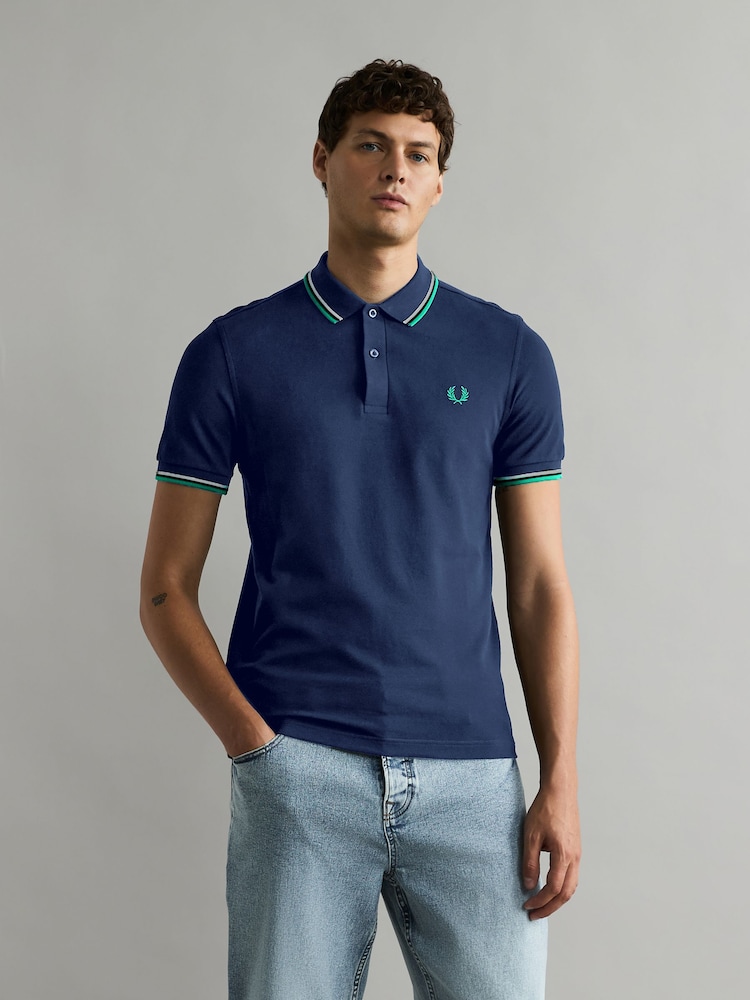 أزرق نيلي - قميص بولو بحافة مزدوجة من Fred Perry  - صورة 1 من 7