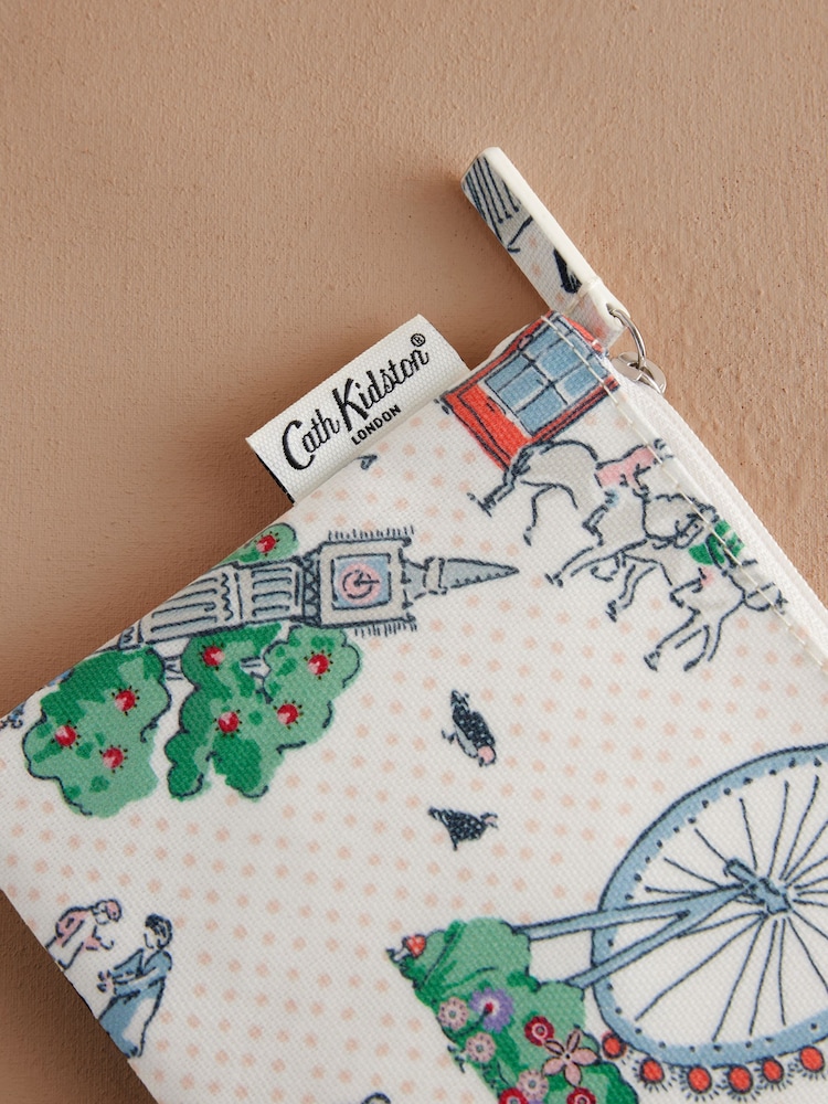 Écru Lovely London - Porte-monnaie à fermeture éclair Cath Kidston 100% coton - Image 2 of 3