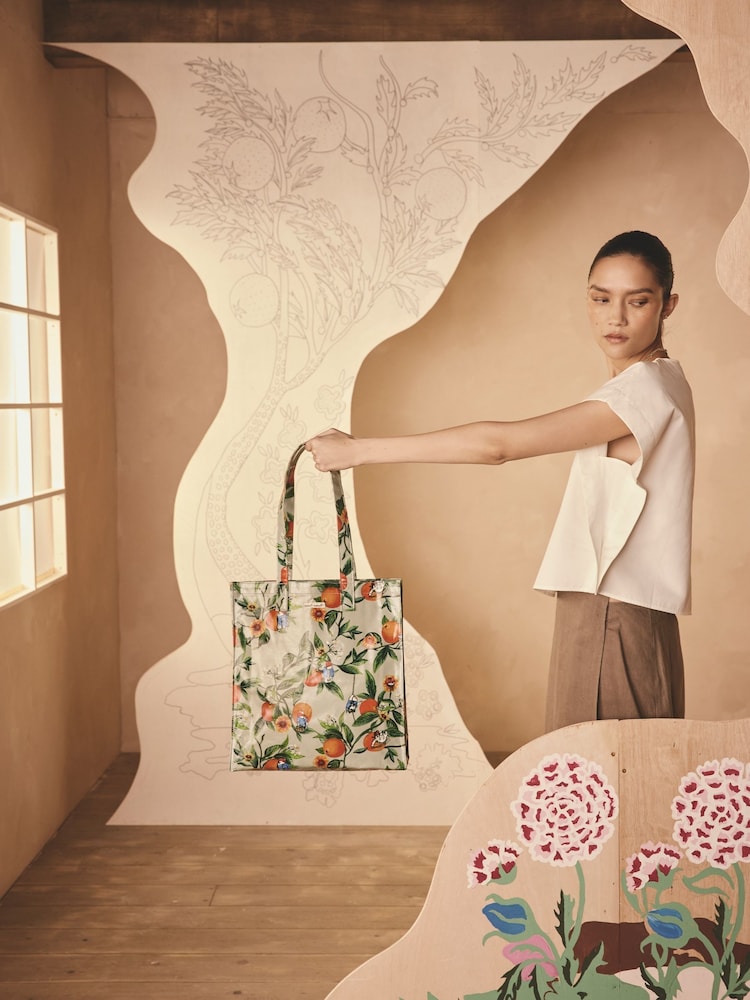 Cath Kidston Green Oranges Paddington Large Book Bag - Image 2 of 7