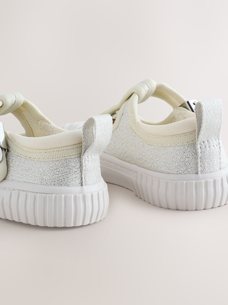 Clarks Berry Pink Standard Fit (F) Fabric Foxing Toddler Canvas Shoes - Image 5 of 5
