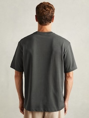 Reiss – Tate – stückgefärbtes Oversized-T-Shirt aus Baumwolle - Bild 5 von 6