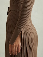 Reiss Mocha Vinette Petite Ribbed Roll Neck Belted Midi Dress - Image 5 of 8
