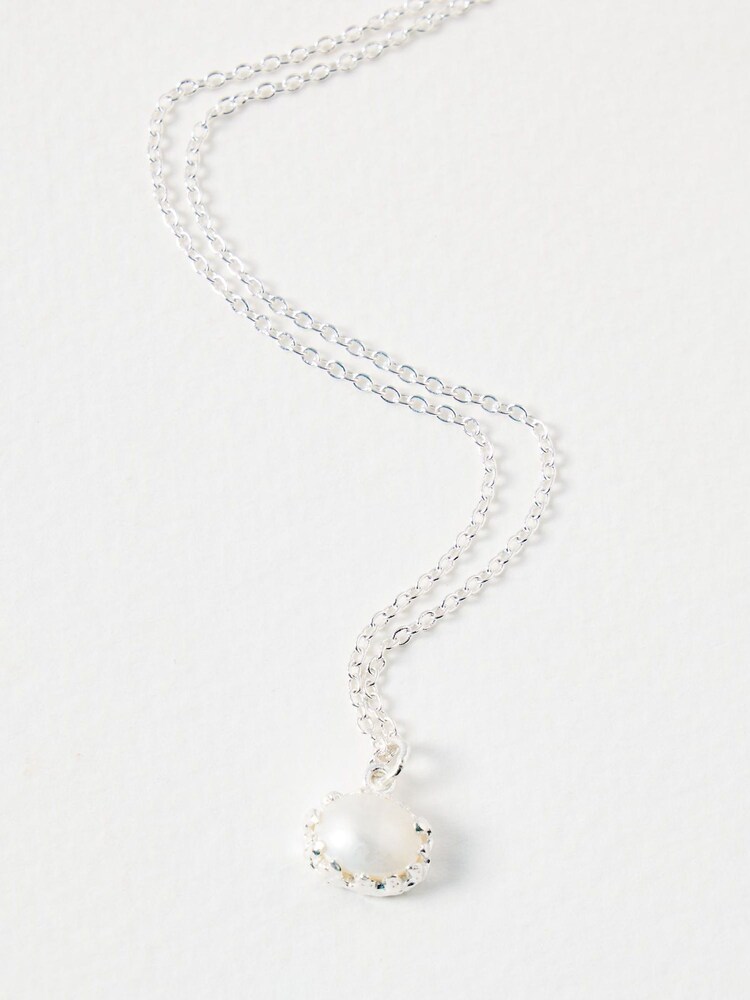Oliver Bonas White Phoebe Pearl Long Pendant Necklace - Image 2 of 5