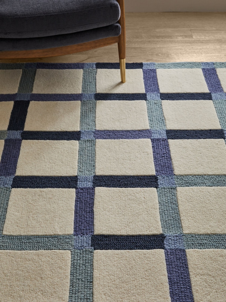Blue Looped Check Rug - Image 2 of 5