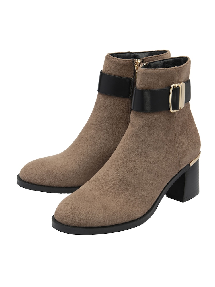 Botas de salto alto de Lotus - Imagem 2 de 4