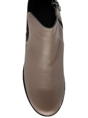 Lotus Grey Leather Pull-On Wedge Boots - Image 4 of 4
