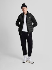 Lyle & Scott Black Wadded Gilet - Image 3 of 4