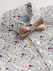 Blue Floral Short Sleeve Shirt With Bow Tie - Image 3 of 4